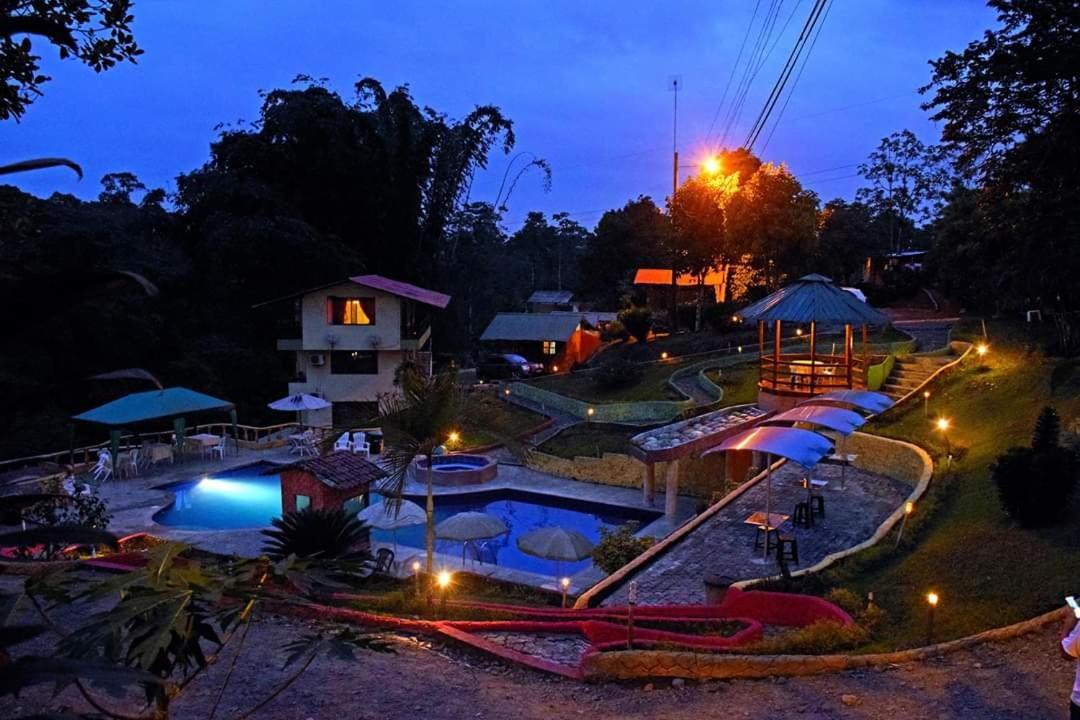 Hostería Kasadasa Santo Domingo de los Colorados Exterior foto